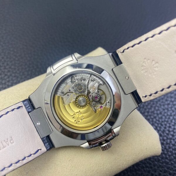 Patek Philippe Nautilus 5726A - Image 4