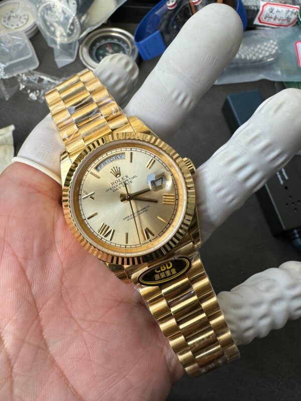 Rolex Yellow Gold Day-Date 40mm Caliber 3255 Pair of Original Weights - Image 14
