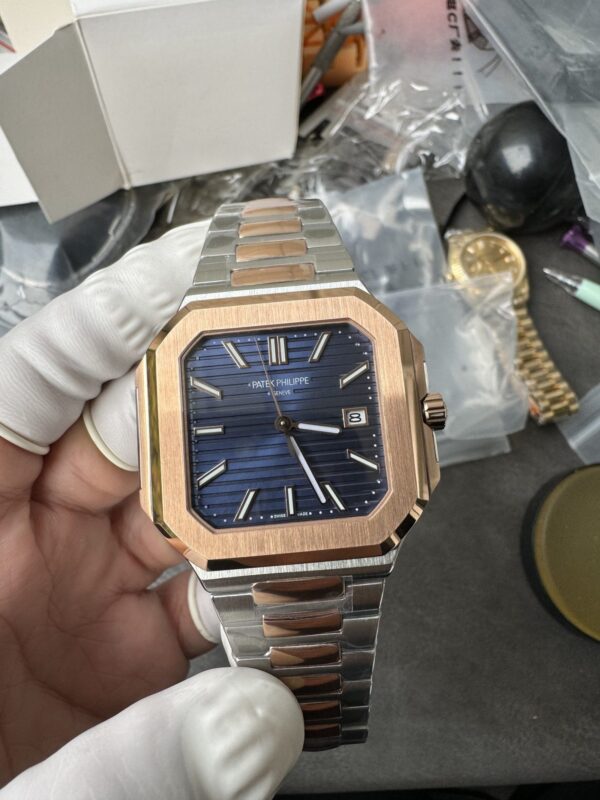 Patek Philippe Latest Model 5821 Square