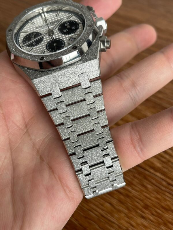 Audemars Piguet Royal Oak 26331OR Chronograph with Genuine (Small Seconds in 6) - Image 11