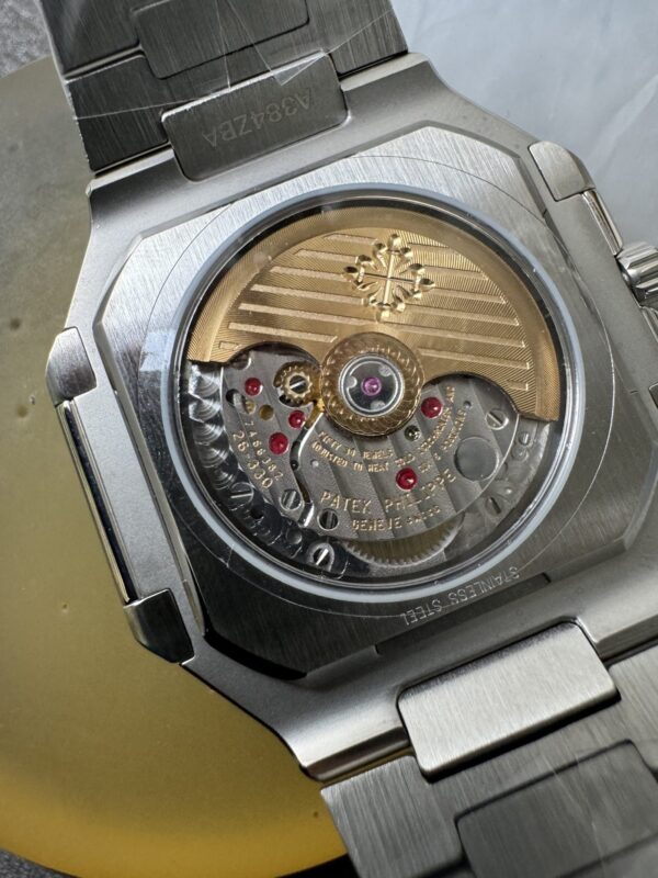 Patek Philippe Latest Model 5821 Square - Image 5