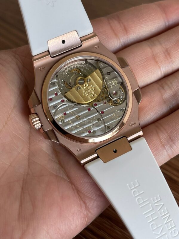 Patek Philippe Nautilus 5712 - Image 9