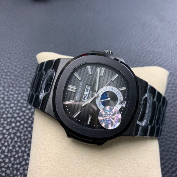Patek Philippe Nautilus 5726A - Image 8