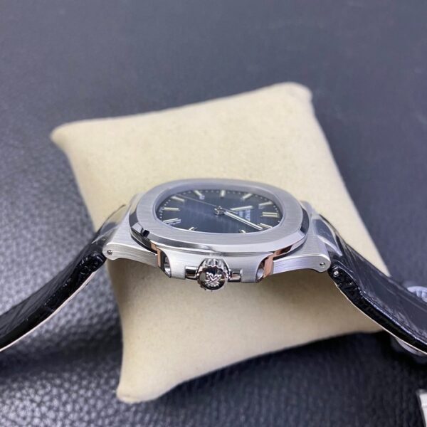 Patek Philippe 5711 Belt model - Image 7
