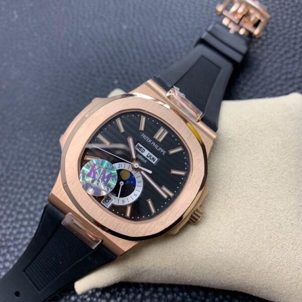 Patek Philippe Nautilus 5726A - Image 8