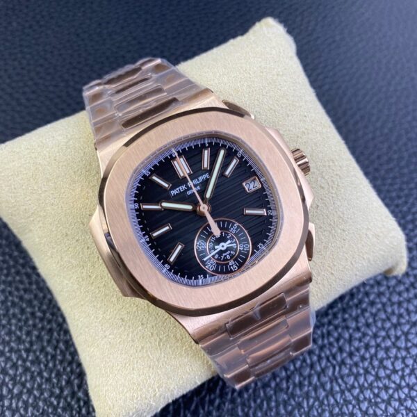 Patek Philippe Nautilus 5980 Chronograph - Image 9