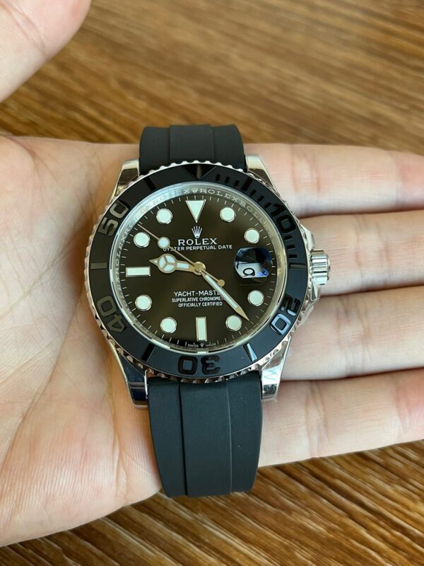 Rolex Yacht-Master Oyster (Silver yacht master 42mm) - Image 4