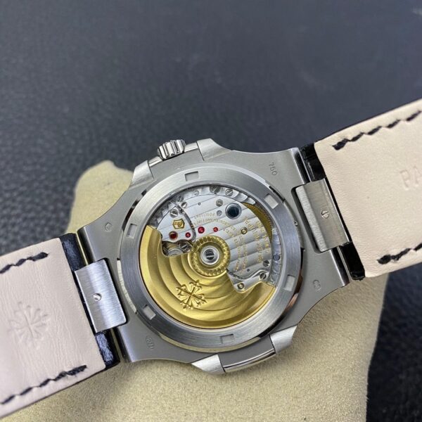 Patek Philippe 5711 Belt model - Image 2