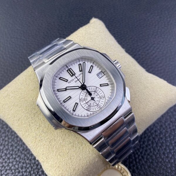 Patek Philippe Nautilus 5980 Chronograph - Image 9