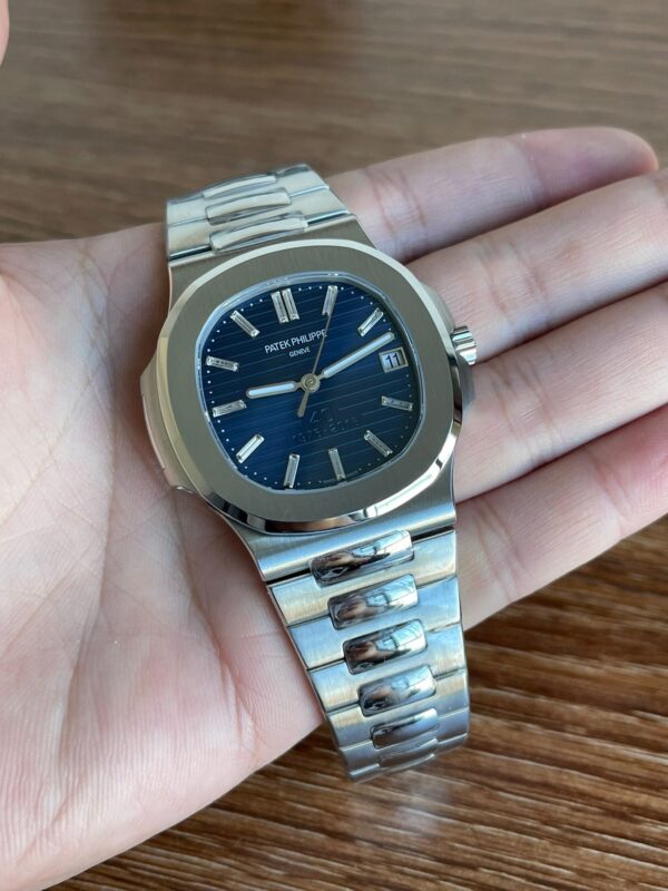 Patek Philippe 5711 Nautilus 40th anniversary Blue - Image 5