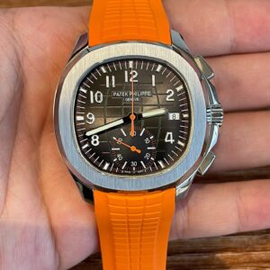 Patek Philippe Aquanaut 5968A-001 42.2 mm stainless steel case Chronograph hand. precision
