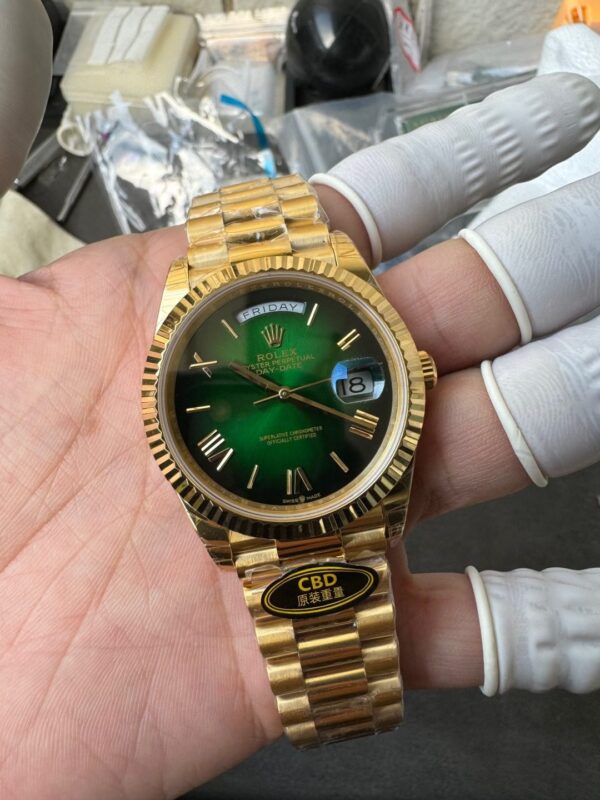 Rolex Yellow Gold Day-Date 40mm Caliber 3255 Pair of Original Weights - Image 2