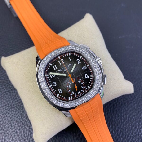 Patek Philippe Aquanaut 5968A Chronograph - Image 9