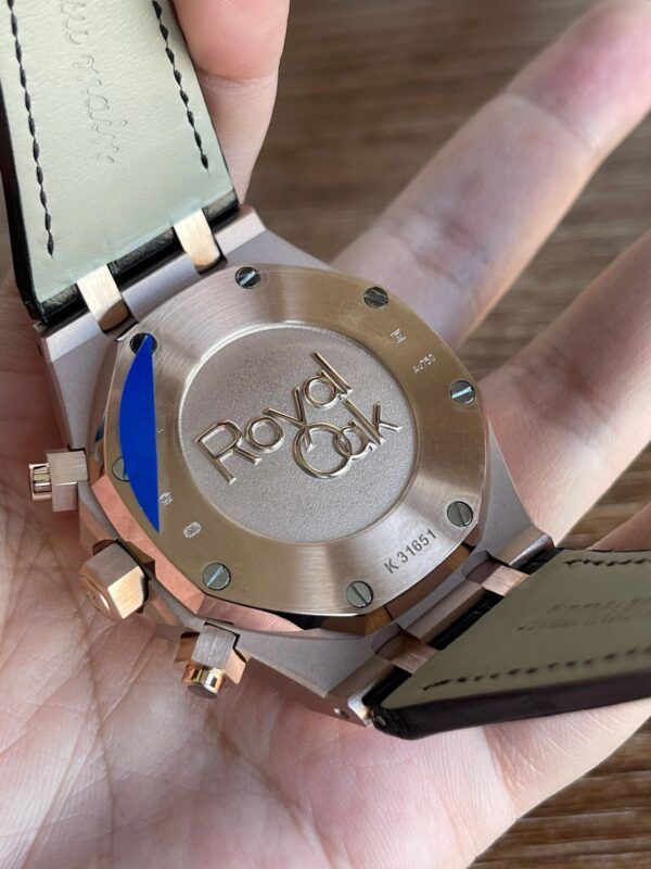 Audemars Piguet Royal Oak 26331OR Chronograph with Genuine (Small Seconds in 6) - Image 3