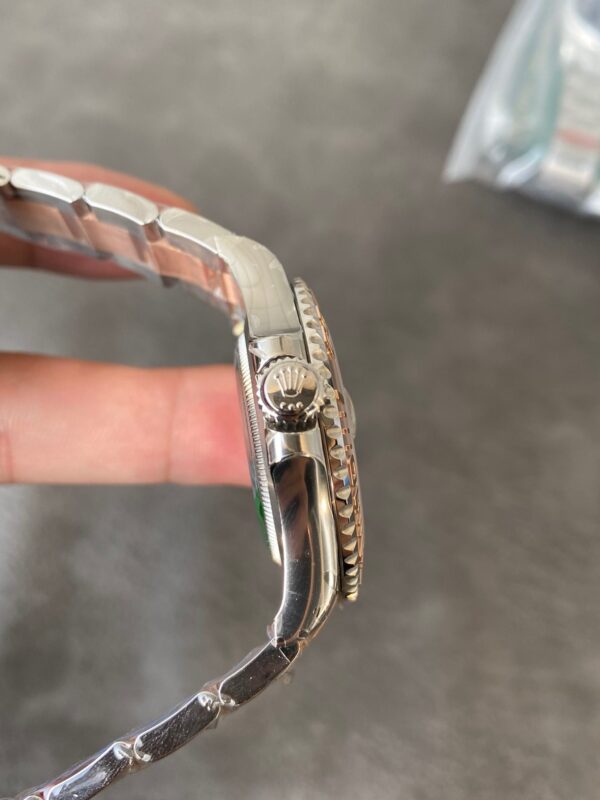Rolex YACHT-MASTER - Image 5