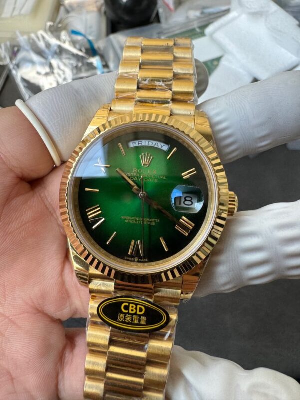 Rolex Yellow Gold Day-Date 40mm Caliber 3255 Pair of Original Weights - Image 3
