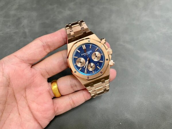 Audemars Piguet Royal Oak 26331OR Chronograph with Genuine (Small Seconds in 6) - Image 7