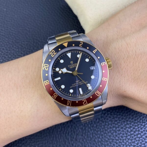Tudor - Image 2