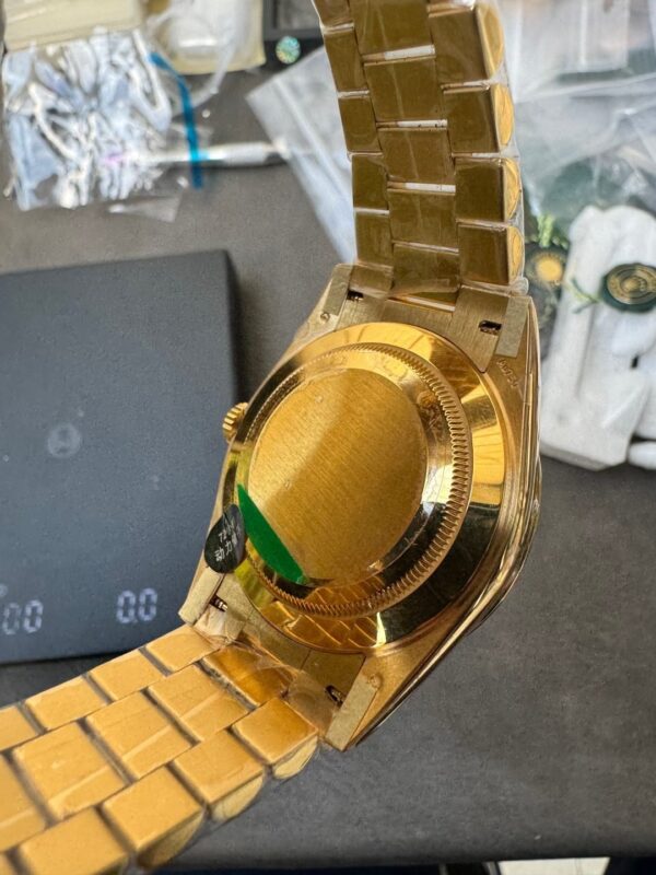 Rolex Yellow Gold Day-Date 40mm Caliber 3255 Pair of Original Weights - Image 3