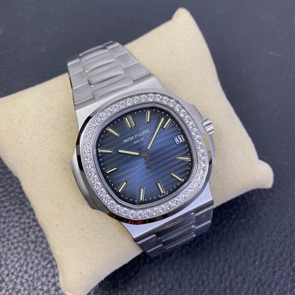 Patek Philippe 5711 moissanite - Image 2
