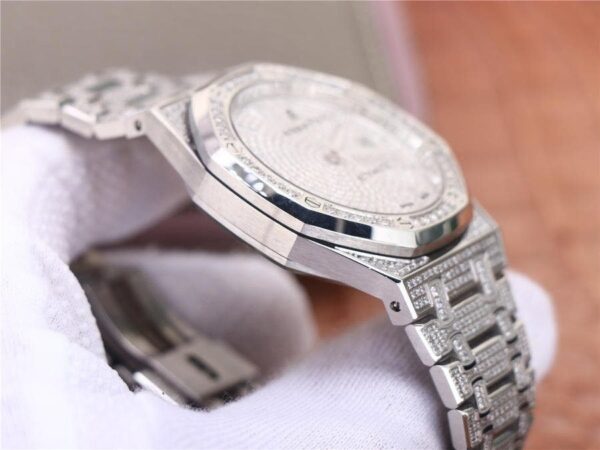Audemars Piguet Royal Oak 15452 1:1 Superclone(full diamonds AP) - Image 6