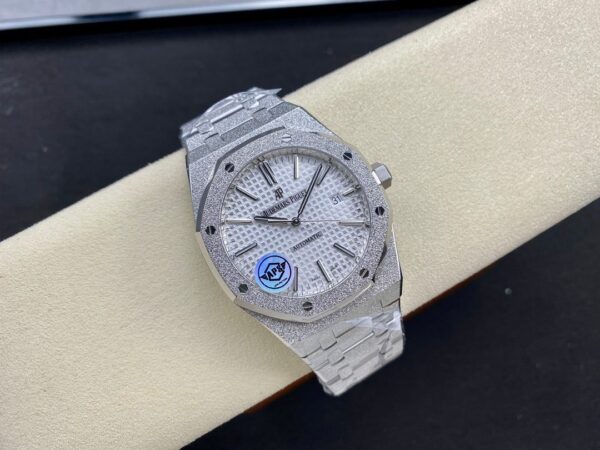 Audemars Piguet Royal Oak Frost 15410 - Image 4