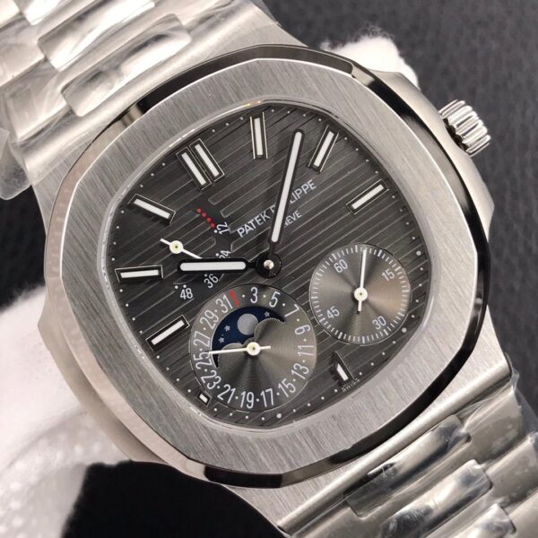 Patek Philippe Nautilus 5712 - Image 4