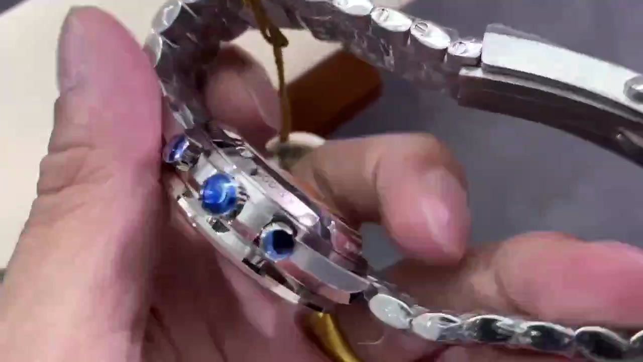 Omega Snoopy 150th Anniversary - Image 2