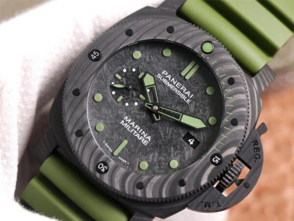 Panerai Carbotech Marina Militare Submersible.PAM961-1:1 Superclone - Image 2