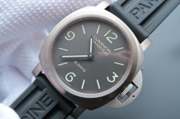 Panerai Luminor -1:1 Superclone - Image 4