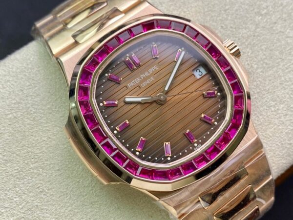 Patek Philippe Nautilus 5723 1:1 Superclone - Image 2
