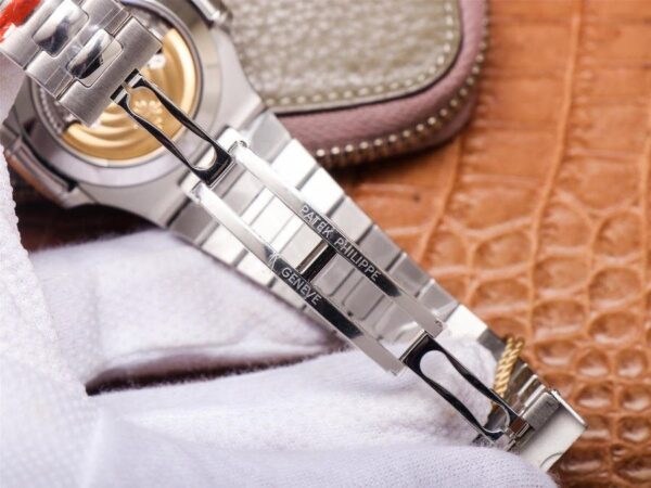 Patek Philippe Nautilus 5726A- 1:1 Superclone - Image 9