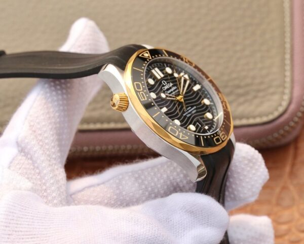 Omega Seamaster 300M Co-Axial Master Inter-Gold - 1:1 Superclone - Image 7