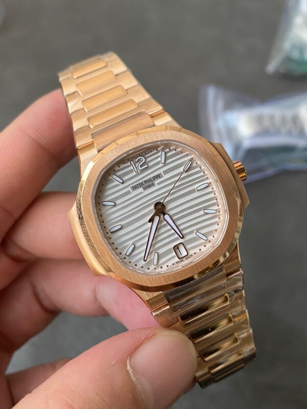 Patek Philippe 7118 Nautilus women-s - Image 8