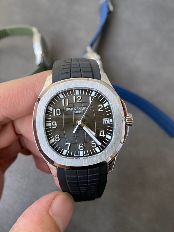 Patek Philippe Aquanaut 5167 Modified dial/movement refinished