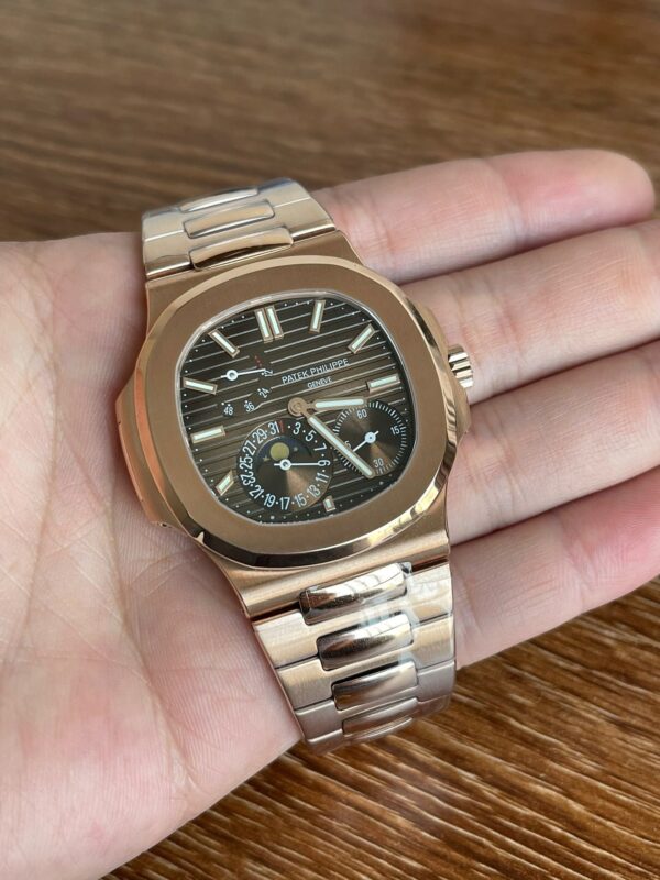 Patek Philippe 5712 Nautilus - Image 6