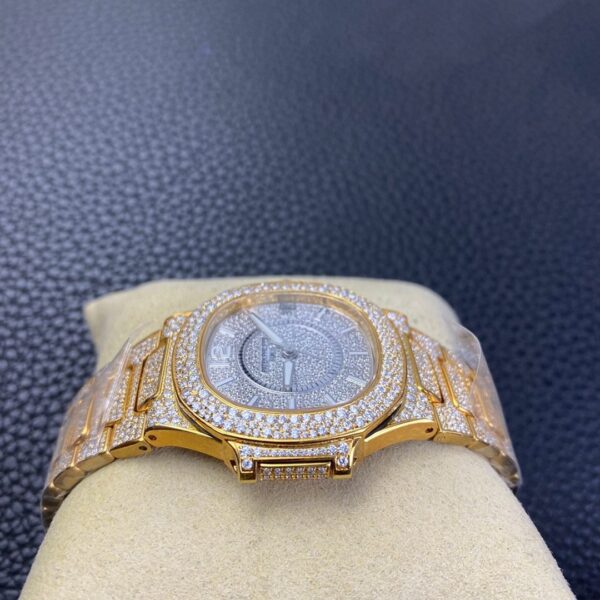Patek Philippe Nautilus 7021/1G-001 Nautilus Full Sky Ladies Automatic Mechanical - Image 7