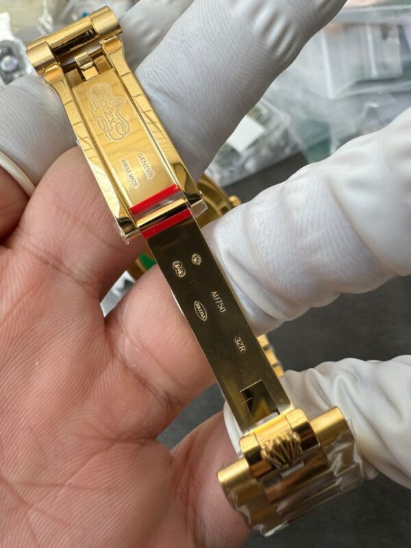 Rolex Yellow Gold Day-Date 40mm Caliber 3255 Pair of Original Weights - Image 4