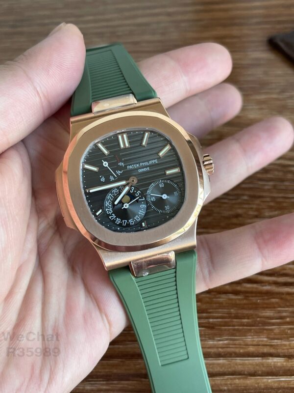 Patek Philippe Nautilus 5712 - Image 3