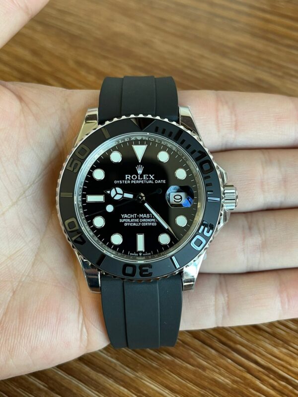 Rolex Yacht-Master Oyster (Silver yacht master 42mm) - Image 3