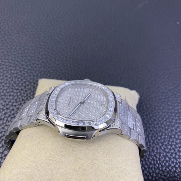 Patek Philippe 7018 Nautilus Women-s - Image 9