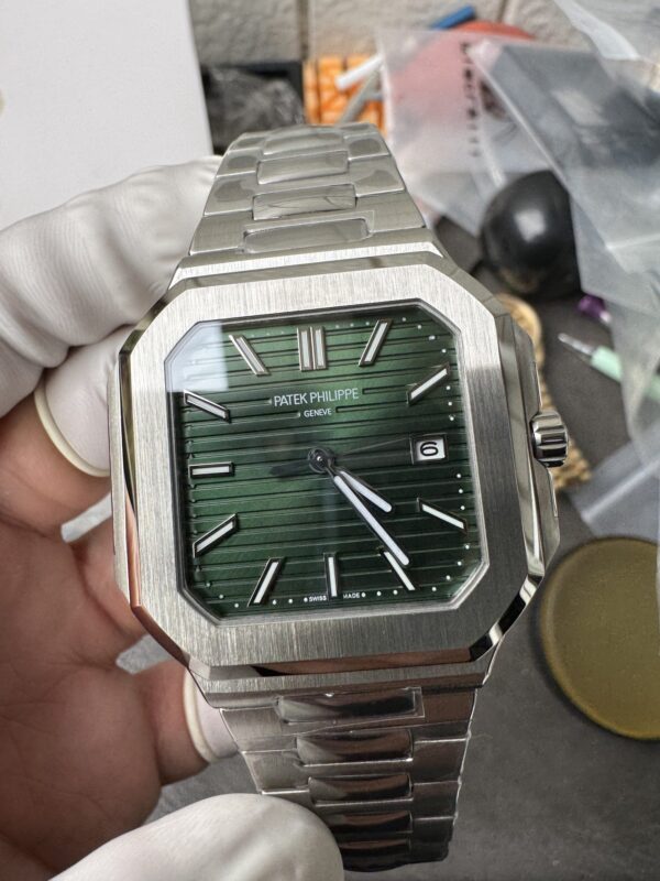 Patek Philippe Latest Model 5821 Square - Image 12