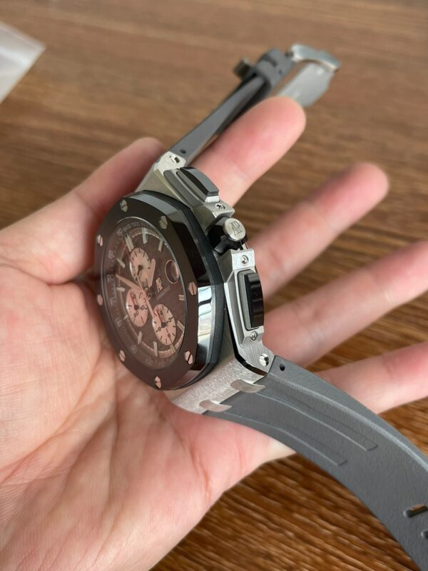 Audemars Piguet AP26400 Royal Oak 44mm Diameter - Image 4