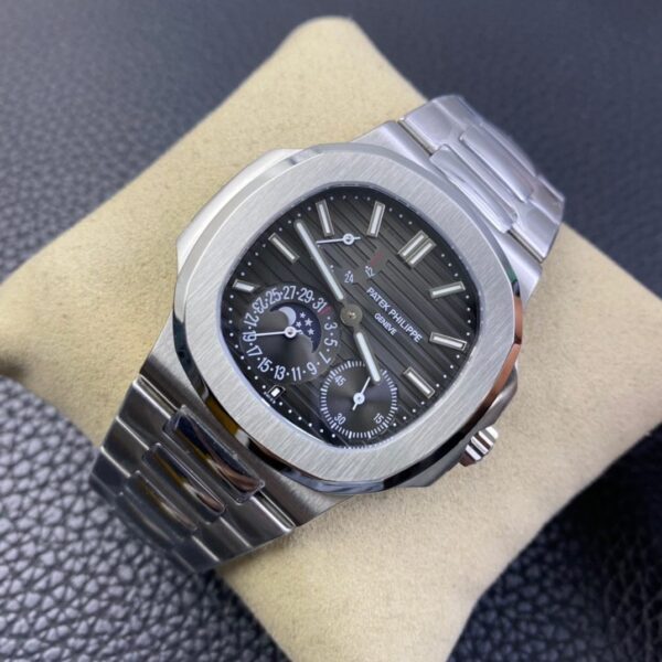 Patek Philippe Nautilus 5712 - Image 8