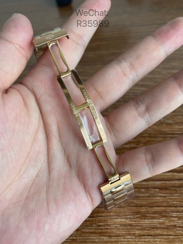 Patek Philippe 5711 Plated 18K Gold - Image 3