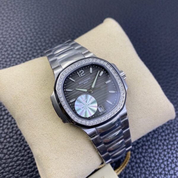 Patek Philippe 7018 Nautilus Women-s - Image 8