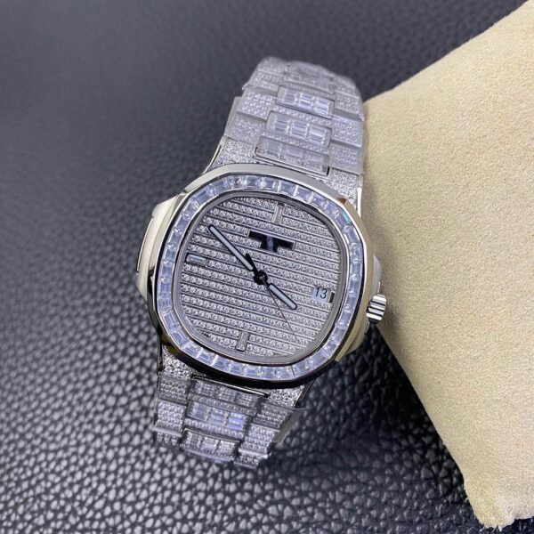Patek Philippe 7018 Nautilus Women-s - Image 4