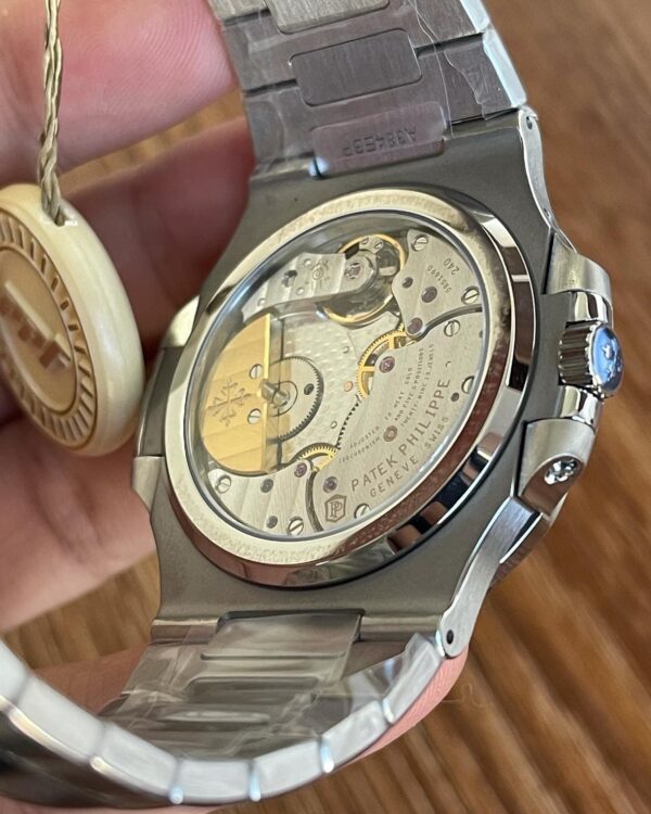 Patek Philippe 5712 Nautilus - Image 3