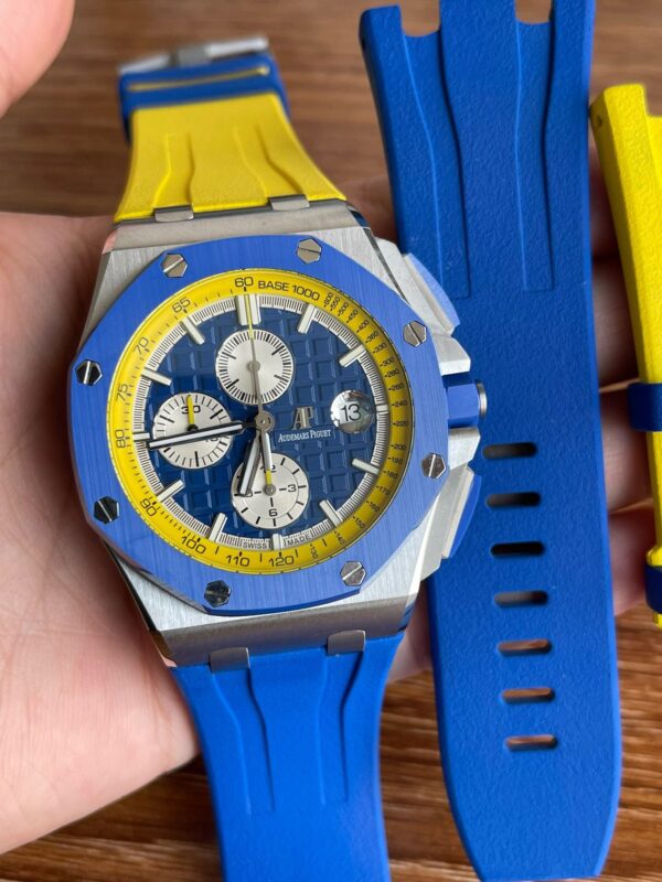 Audemars Piguet AP26400 Royal Oak 44mm Diameter - Image 2