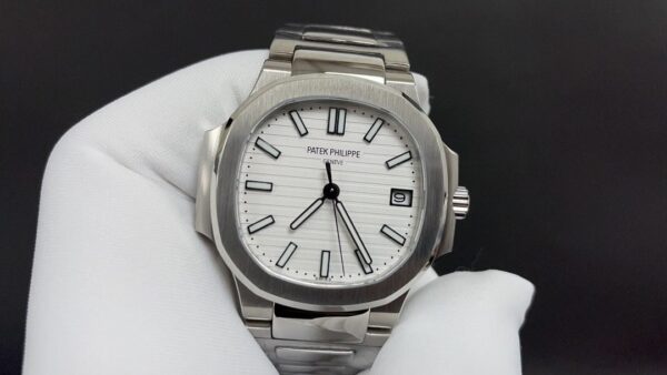 Patek Philippe 5711 Nautilus women-s - Image 4